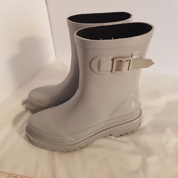 Chooka Ballard Mid Women's size 9 but fit like 7-7.5 gray waterboots - Picture 6 of 6